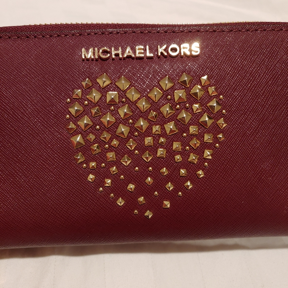 Michael Kors heart stud wallet - Picture 4 of 6